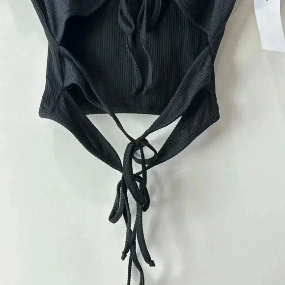 Occasion Black Ribbed Crop Top XL NWT V-Neck Front Ties - Picture 3 of 11